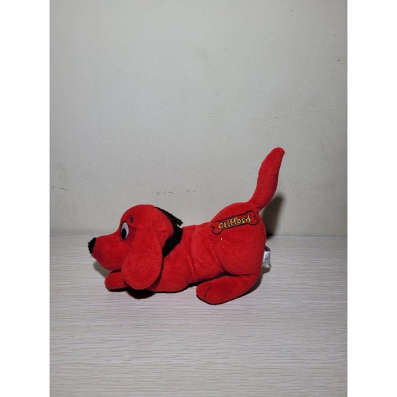 clifford the big red dog stuffed animal plush - Picture 2 of 4